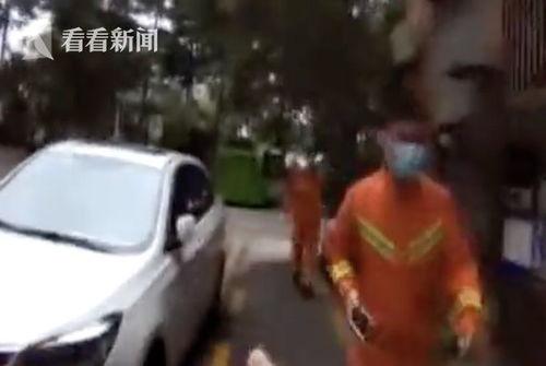 吃瓜的车子排队,揭秘热门事件现场盛况