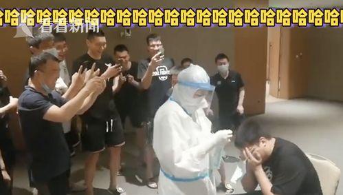 疯狂吃瓜现场视频,揭秘网络热点的幕后真相